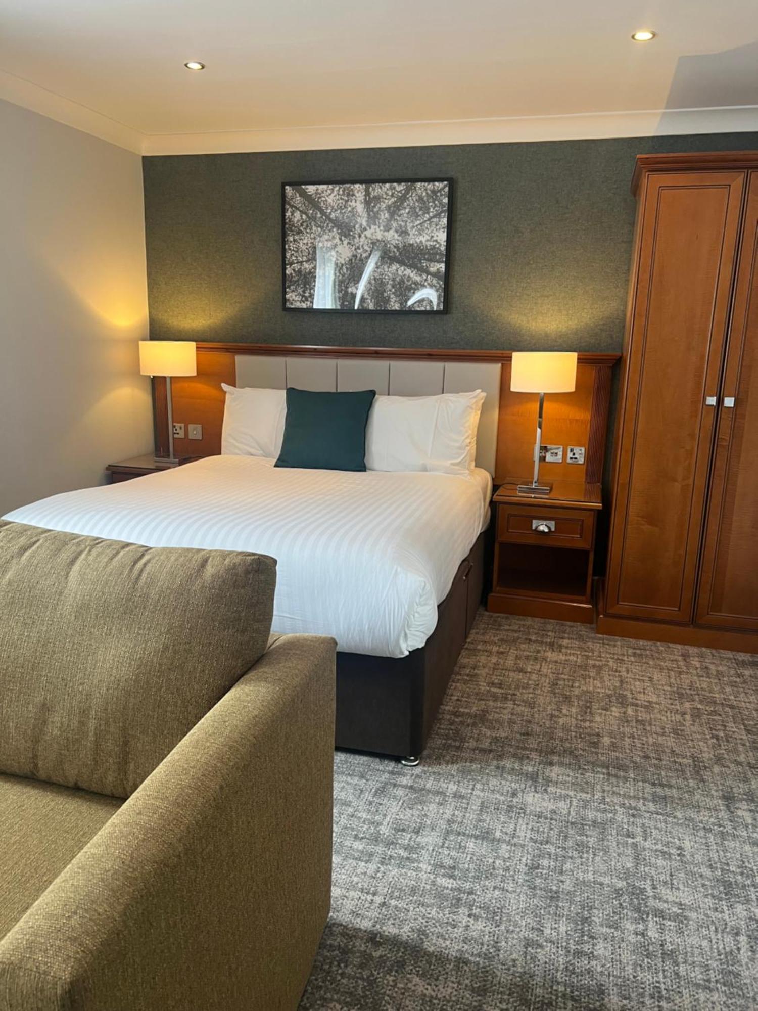 ホテル Crowne Plaza East Midlands Airport By Ihg ダービー エクステリア 写真
